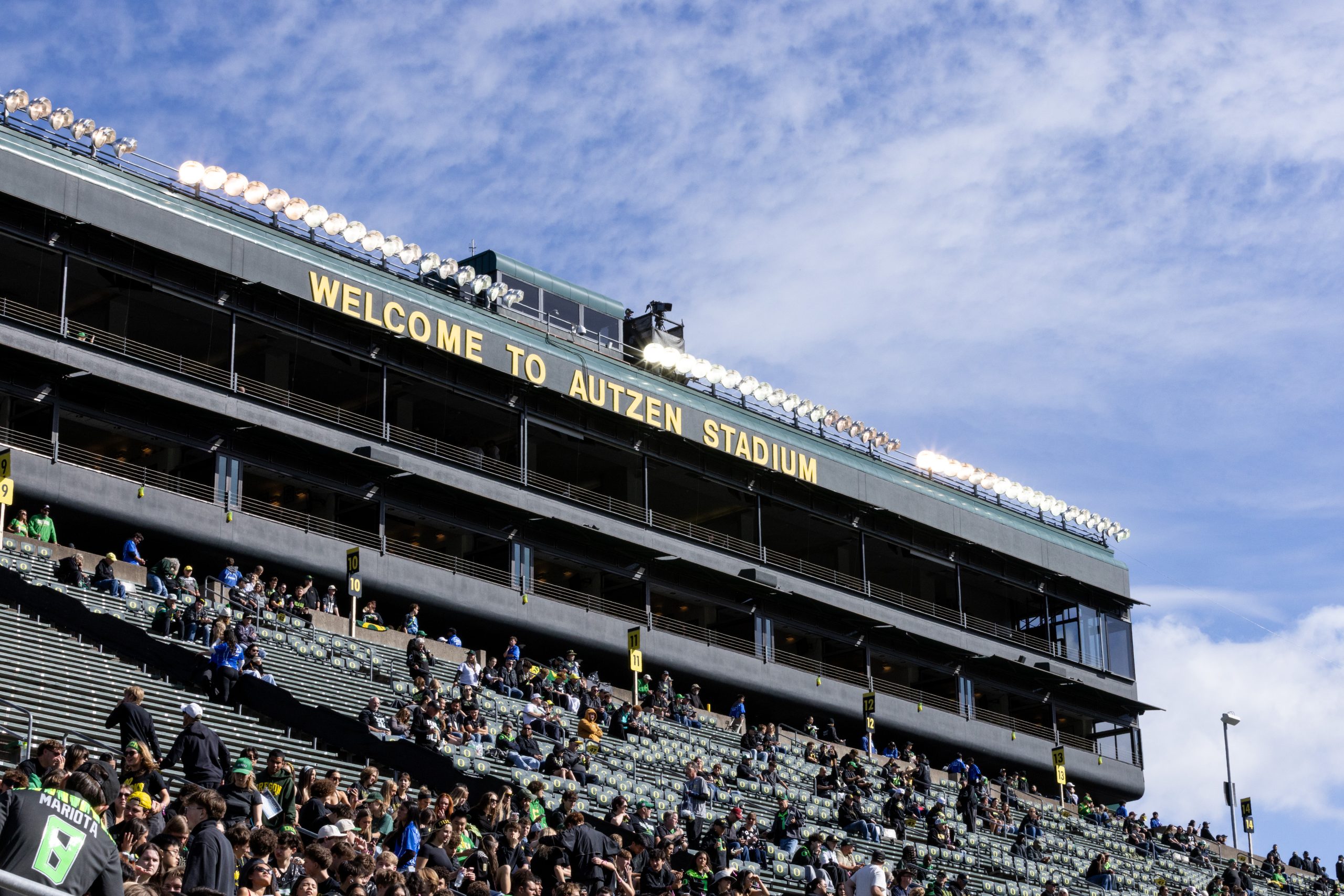 20261010PB_OregonVsUCLA01-scaled.jpg